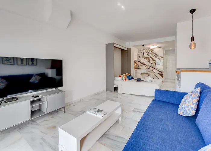 Graceful Brand New In Altamira Appartement *